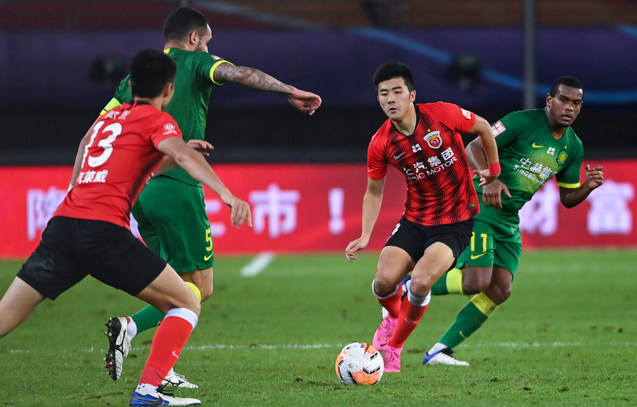 冲刺阶段阿贾克斯调整名单以备亚冠，强势反弹环节打磨，赛场秩序良好，临场指挥获称赞的简单介绍开云体育一键登录网址